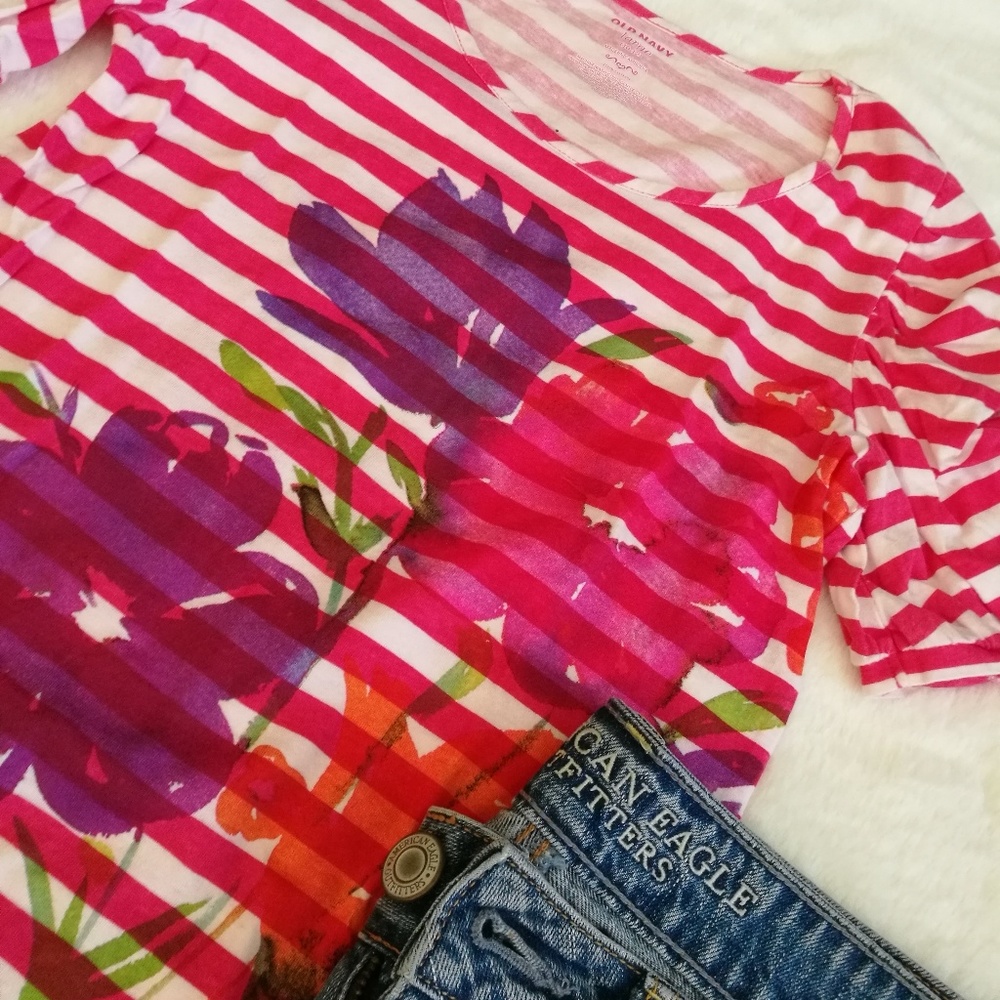 Old Navy knit top